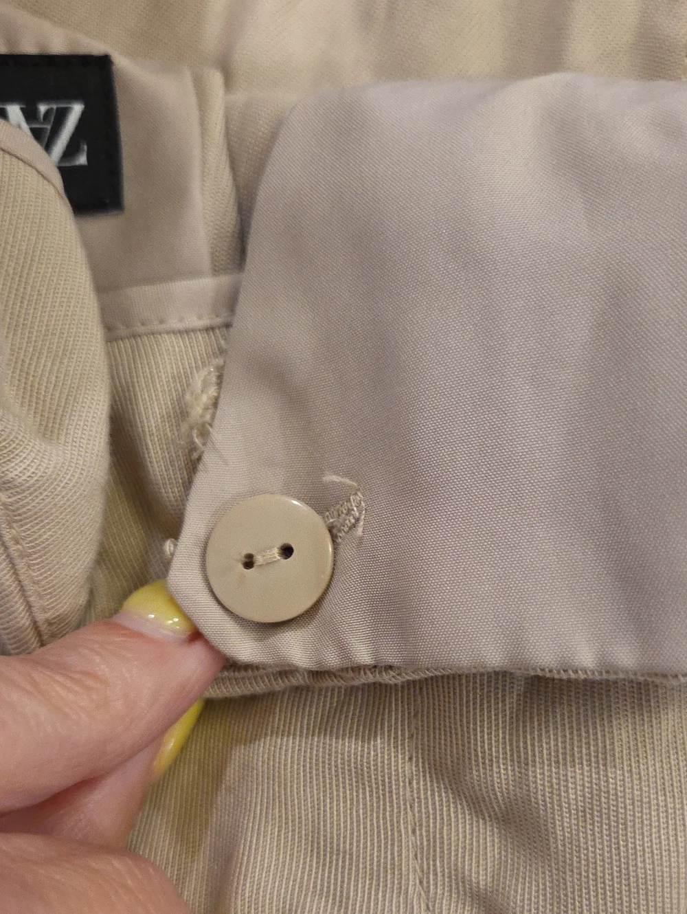 ZARA Pleated Wide-Leg Flowy Trousers in Beige - Size M (Excellent Condition)